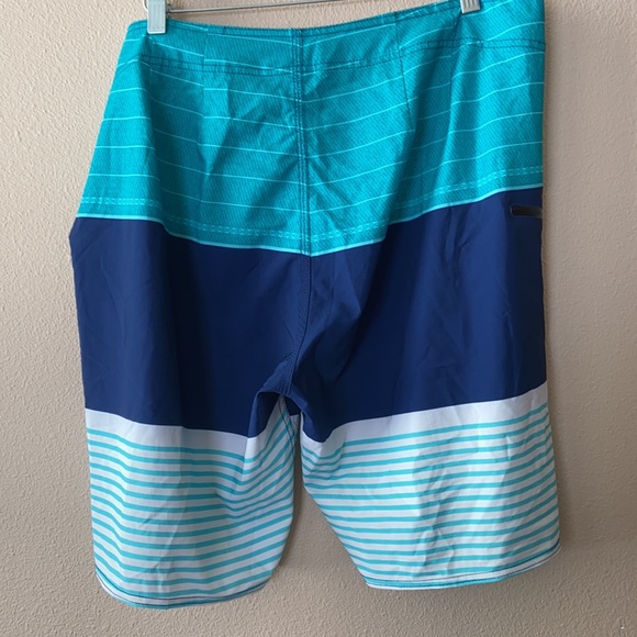 Volcom mod-tech Swim Short hybrids Sz 36 - Picture 5 of 6